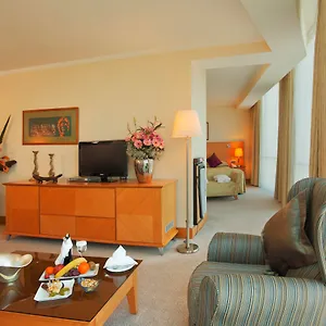 Wyndham Grand Ozdilek Thermal & 5*, Izmir Turcja