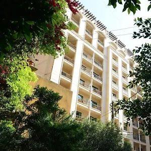 https://coral-suites-al-hamra.beiruthotelsdirect.com