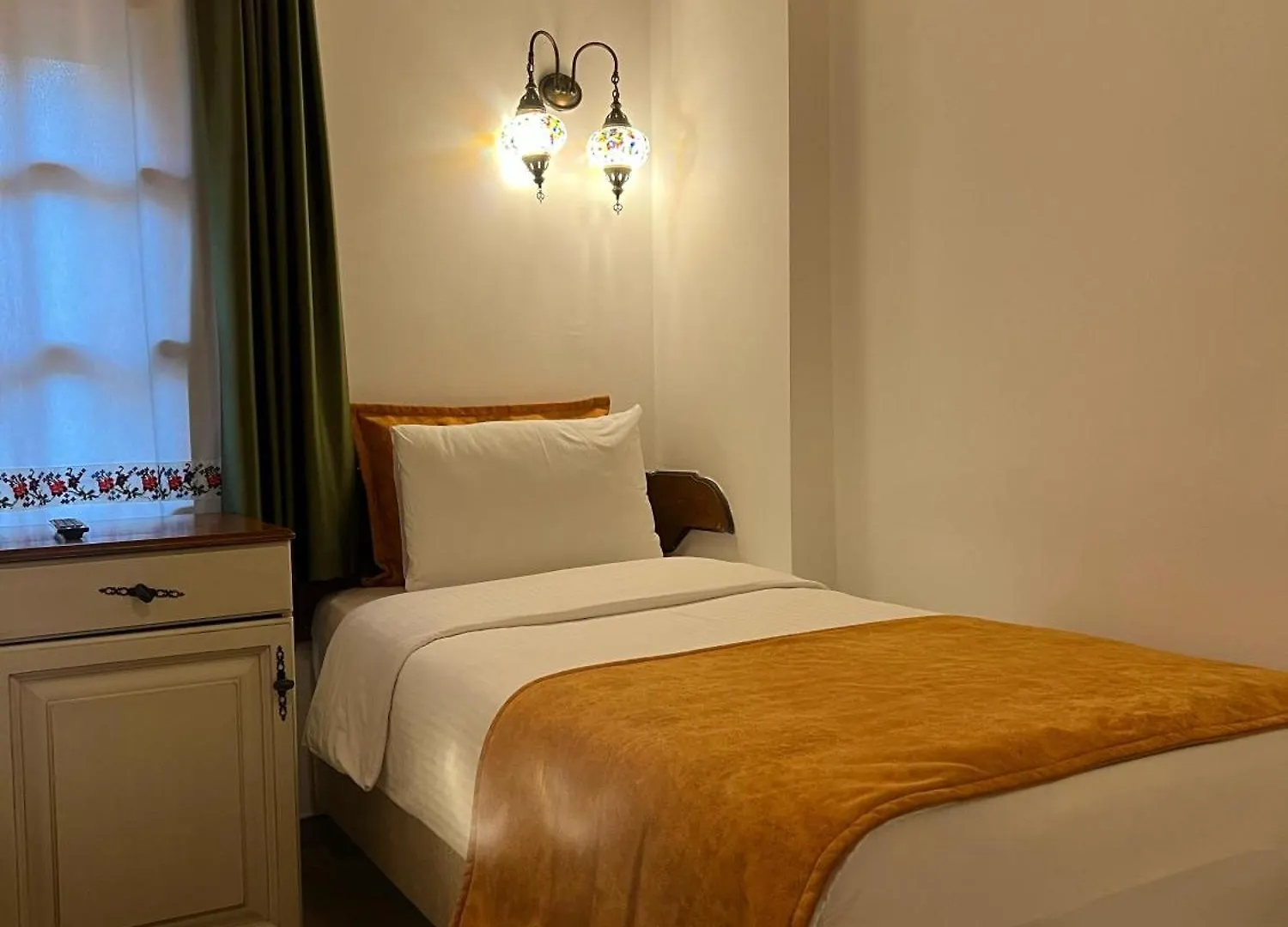 White Garden Hotel-Adult Only Antalya 3*,