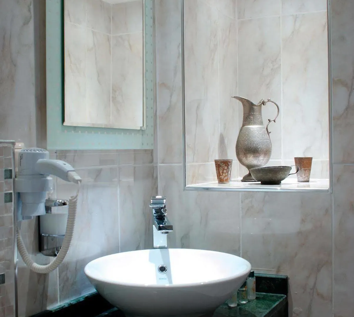 White Garden Hotel-Adult Only Antalya 3*,
